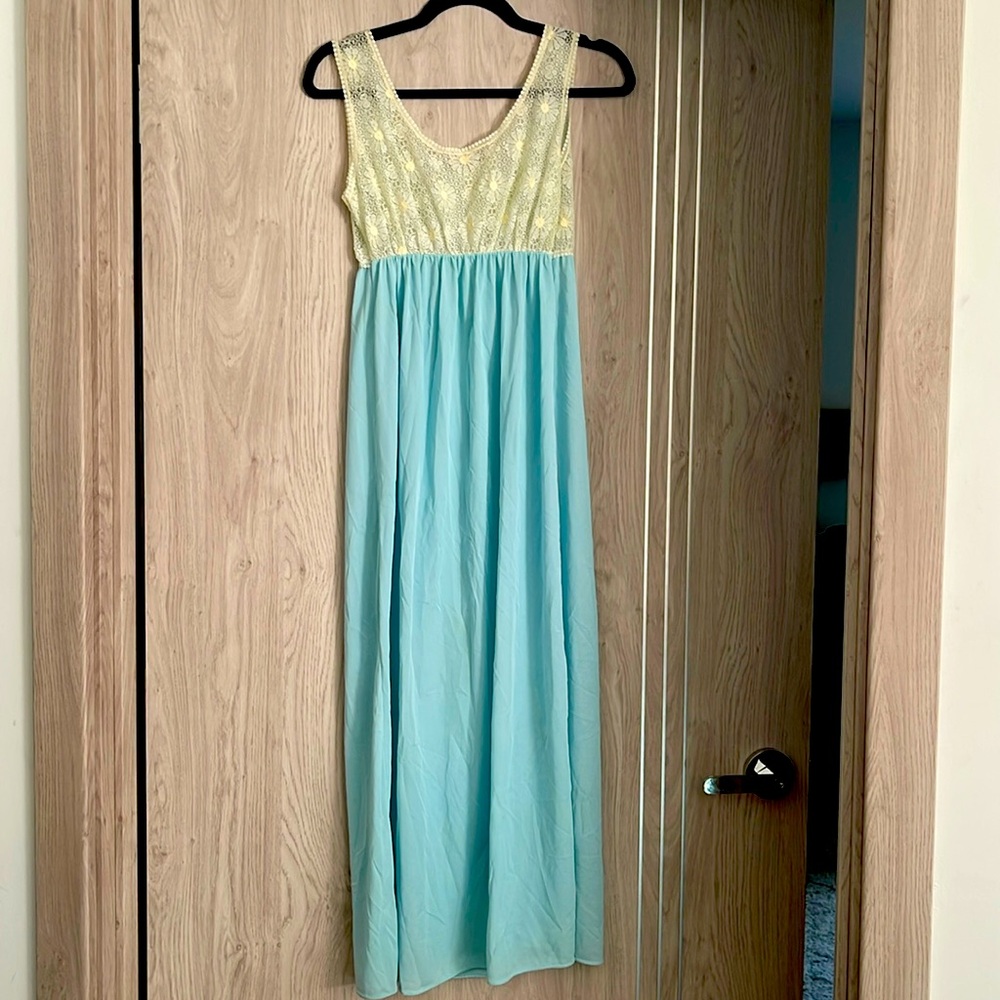 Vintage baby blue nightgown